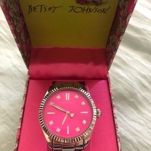 Round Women’s Betsey Johnson Watch